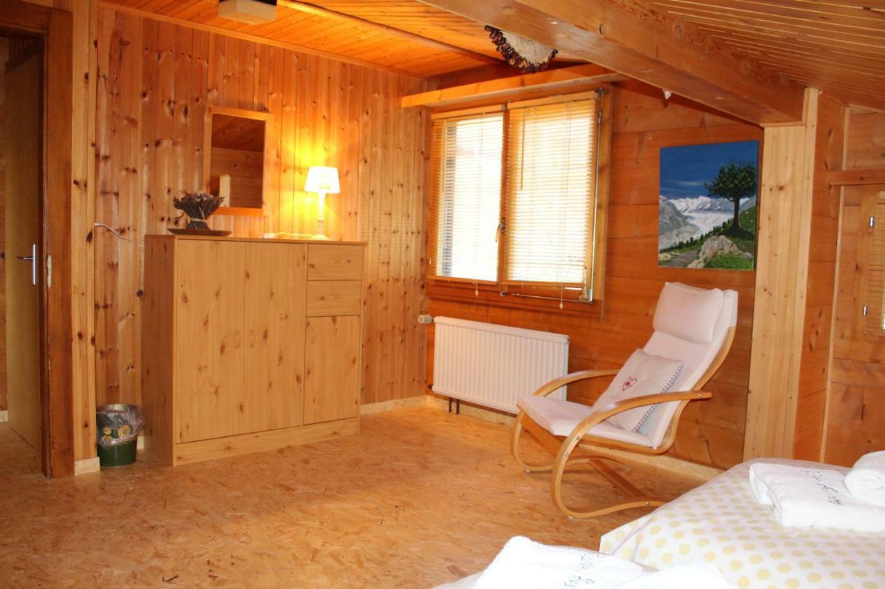 Chalet Esher Surrey Ried-Brig Esterno foto